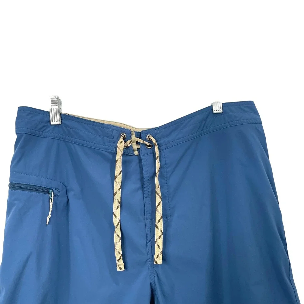Patagonia‎ Men's Stretch Wavefarer Board Shorts Size 34 blue